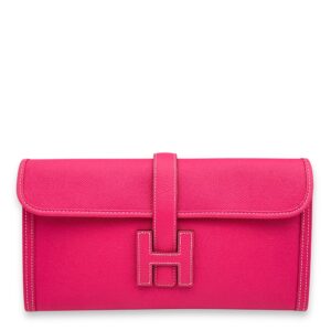 Jige PM Rose Tyrien in Epsom