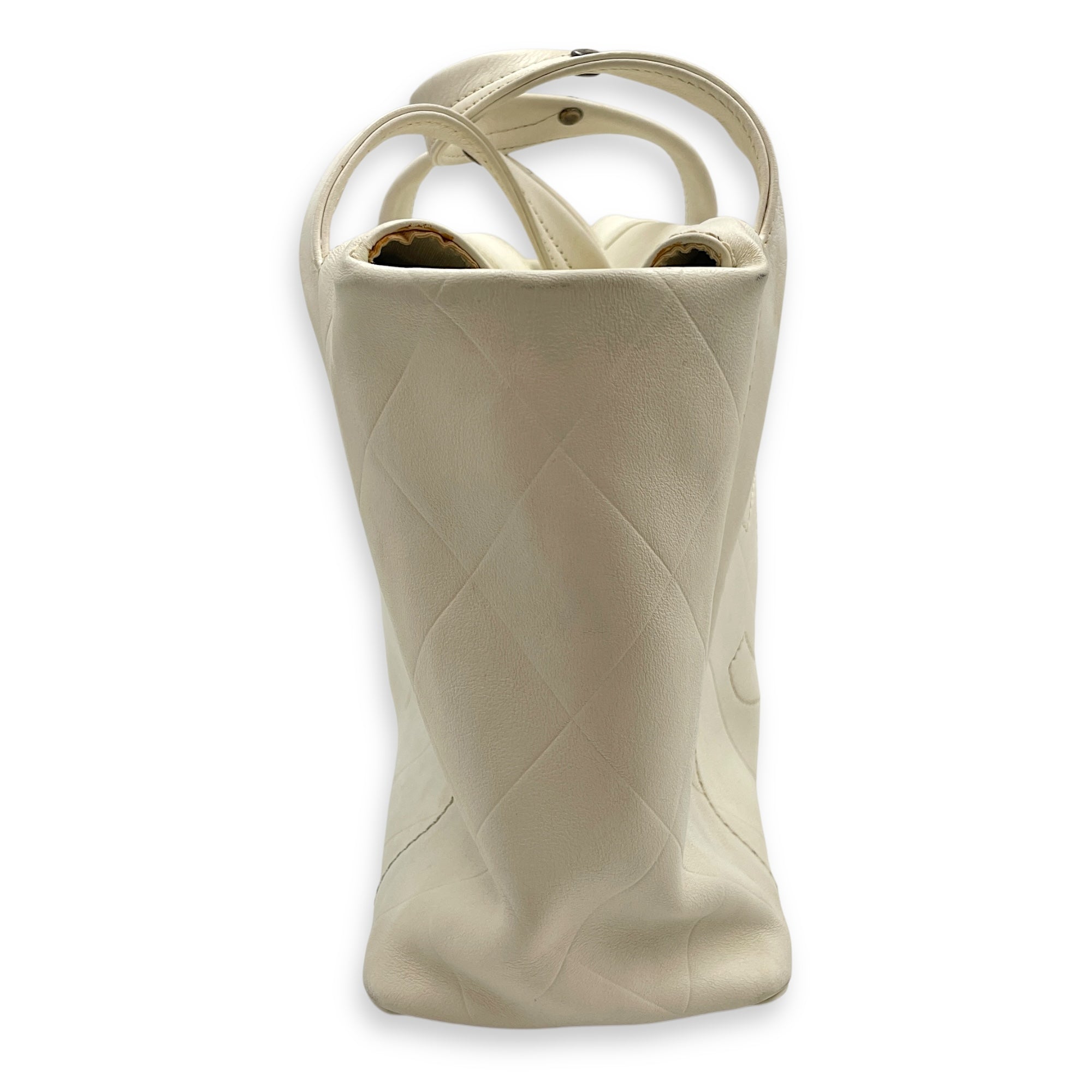 CC Chevron All Day Long White Tote Bag in Calfskin, Brushed Palladium hardware - Image 5