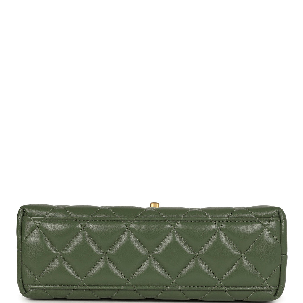 Chanel Small Kelly Shopper Khaki Shiny Aged Calfskin Brushed Gold Hardware - Image 7