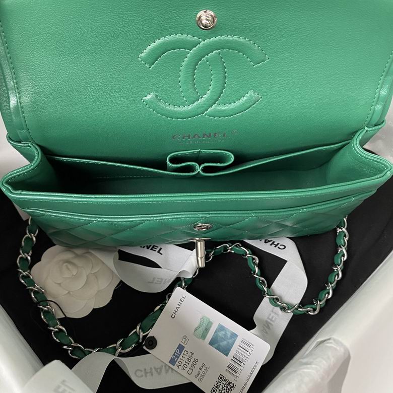 Chanel Small Classic Double Flap Bag Green - Image 8
