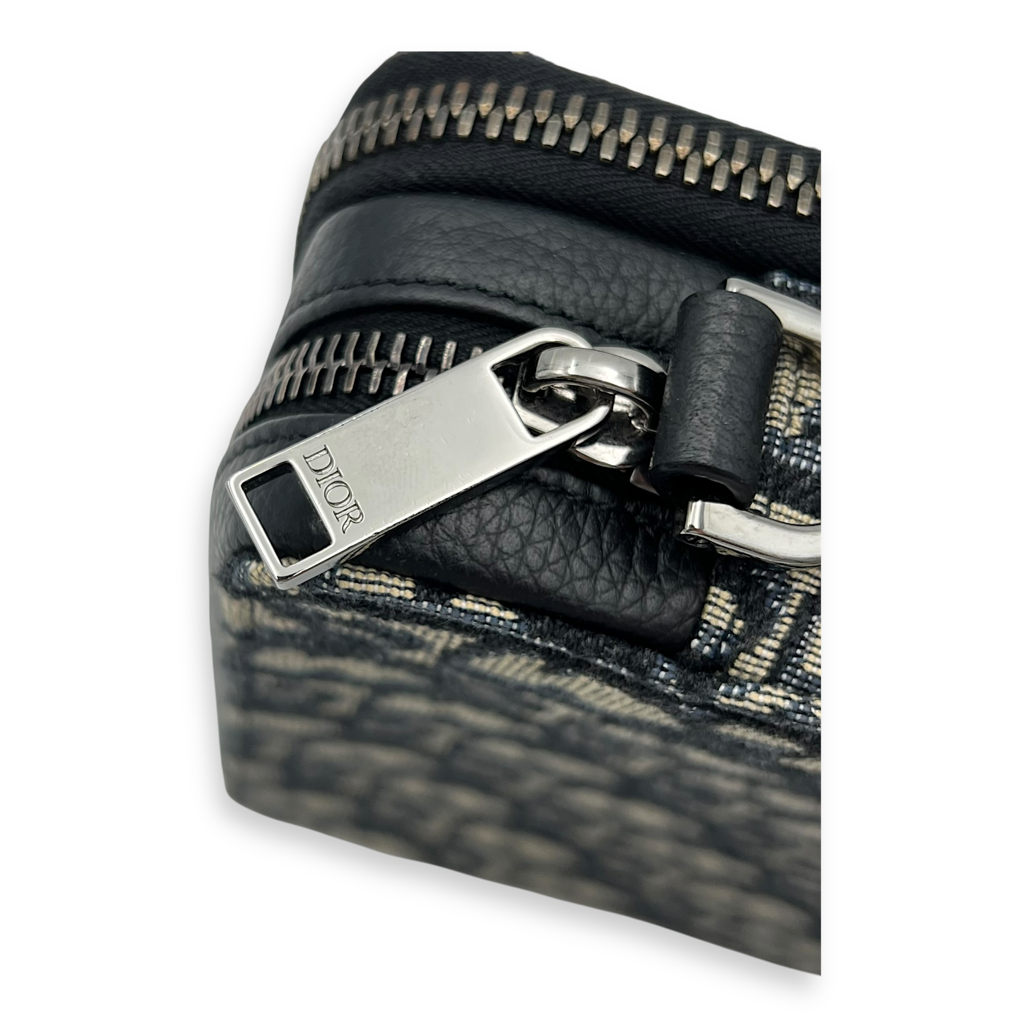 Zipped Pouch Crossbody Bag Blue in Canvas, Silver hardware - Image 9