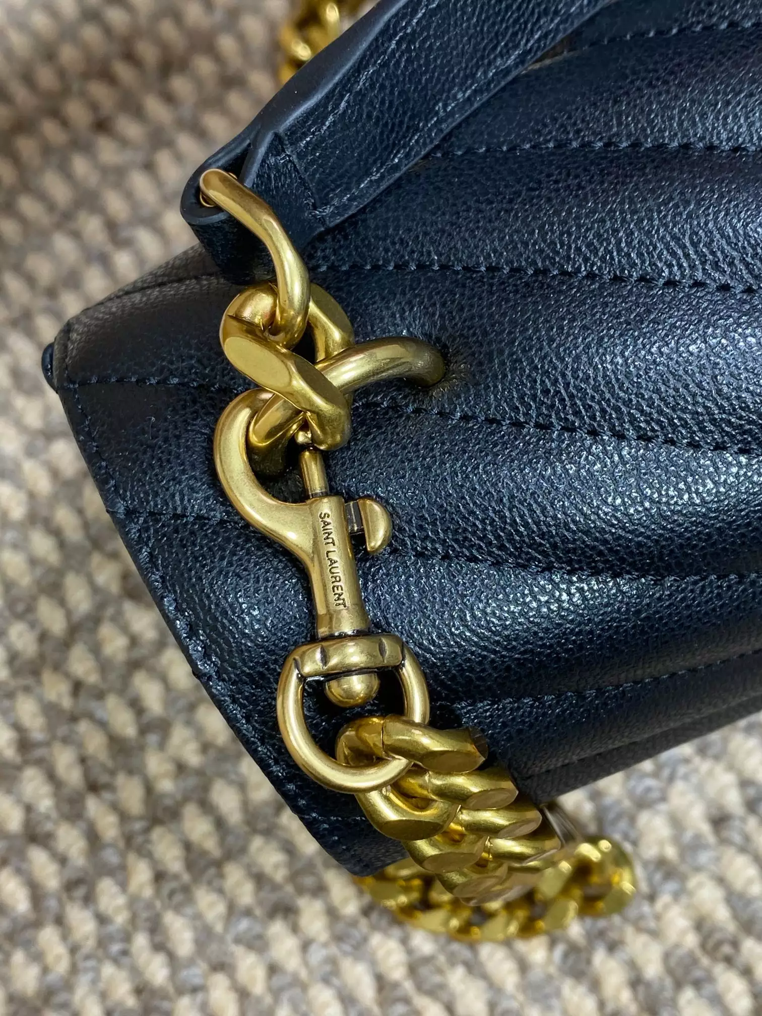 College Medium in Quilted Leather - Repbags.ru - Image 5