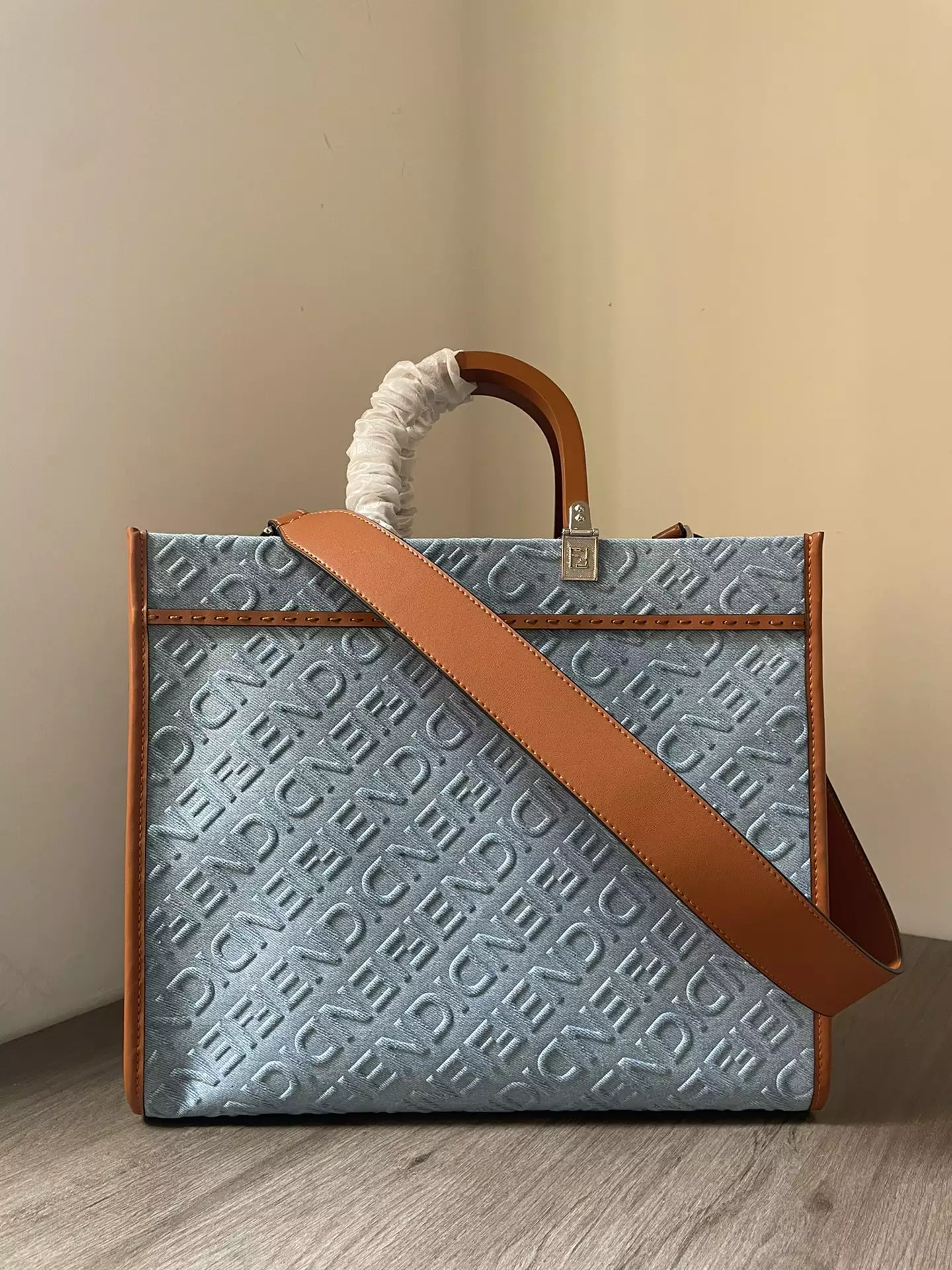 Fendi Sunshine Medium Light Blue Denim - Repbags.ru - Image 6