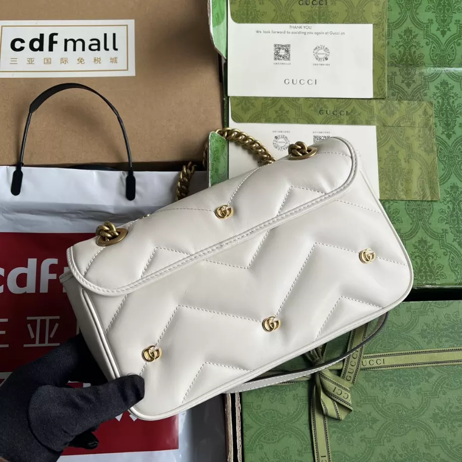 GG Marmont Small Shoulder Bag In White Leather - Image 4