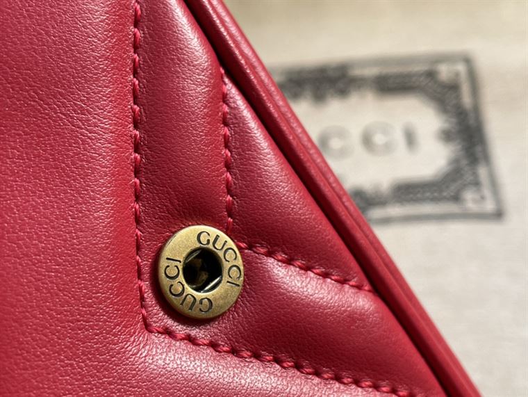 GG Marmont leather super mini bag Hibiscus red - Image 7