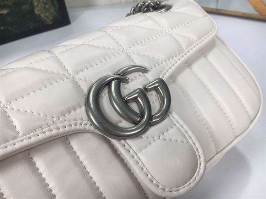 GG Marmont small shoulder bag White matelassé leather - Image 4