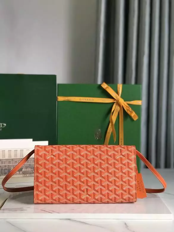 Goyard Monte-Carlo PM Clutch - Repbags.ru - Image 11