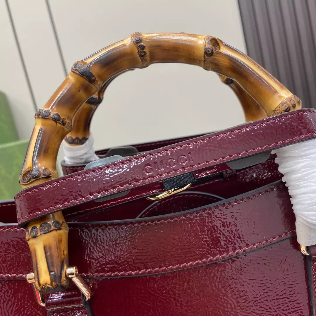 Gucci Diana Medium Tote Bag - Repbags.ru - Image 4