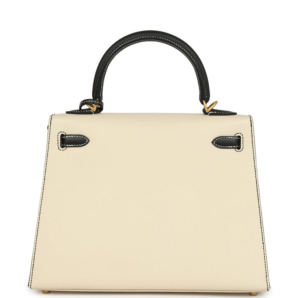 Hermes Special Order (HSS) Kelly Sellier 25 Craie and Black Epsom Brushed Gold Hardware - Image 5