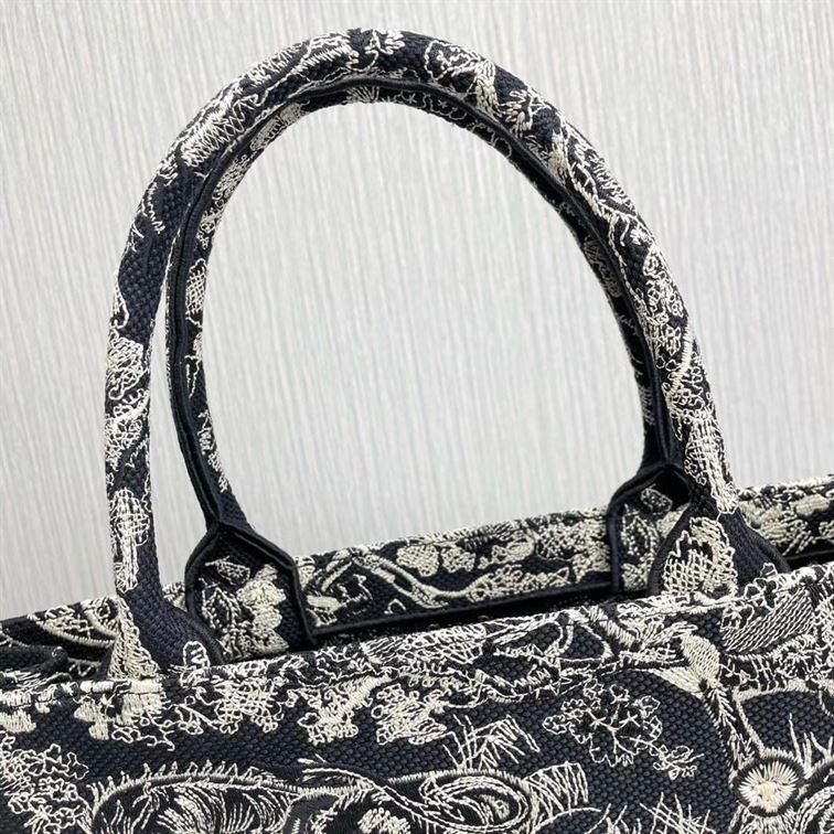 Large Dior Book Tote Blue Toile de Jouy Embroidery - DB004 - Image 7