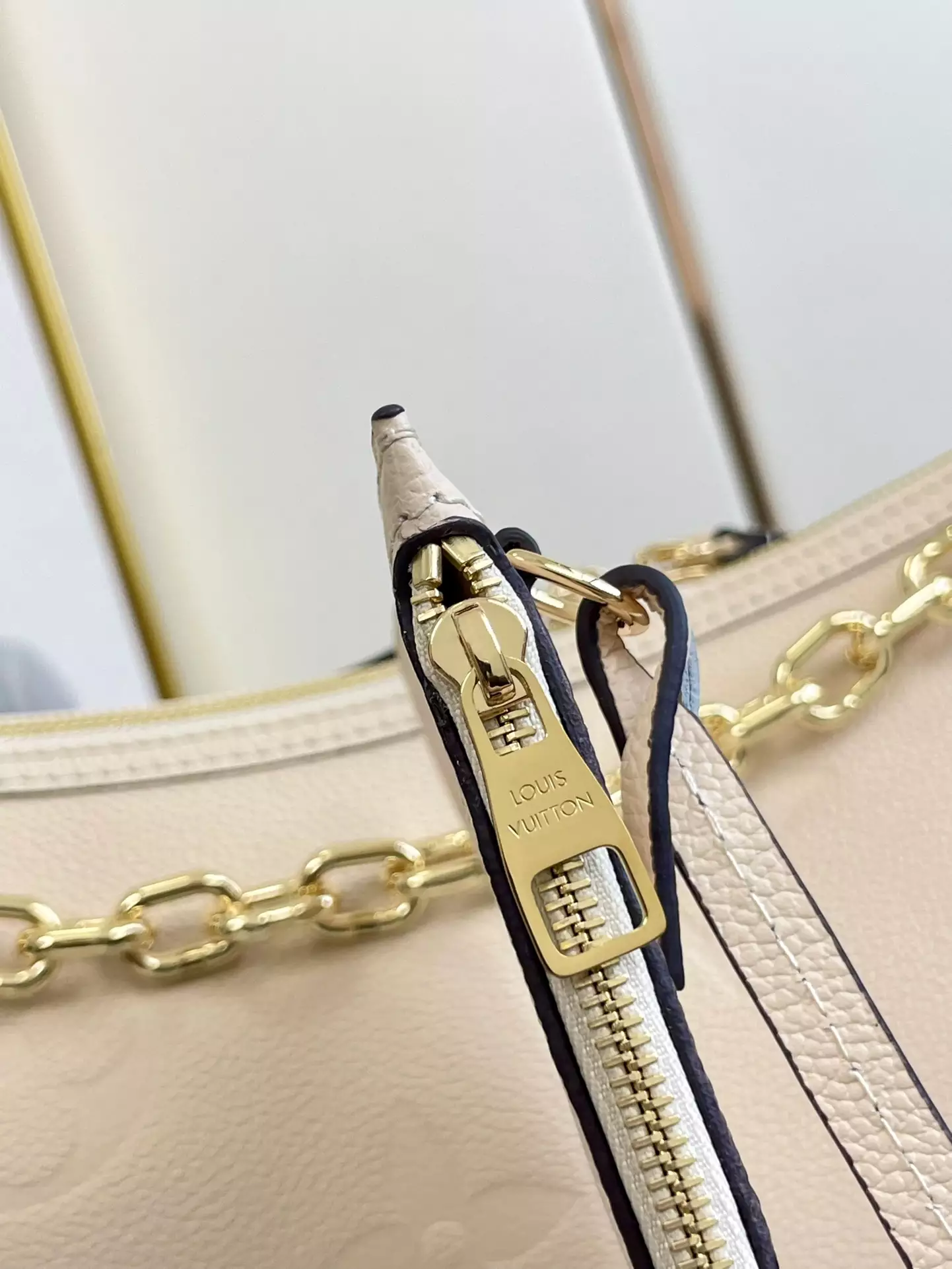 Loop Hobo Monogram Empreinte Creme Leather - Repbags.ru - Image 7