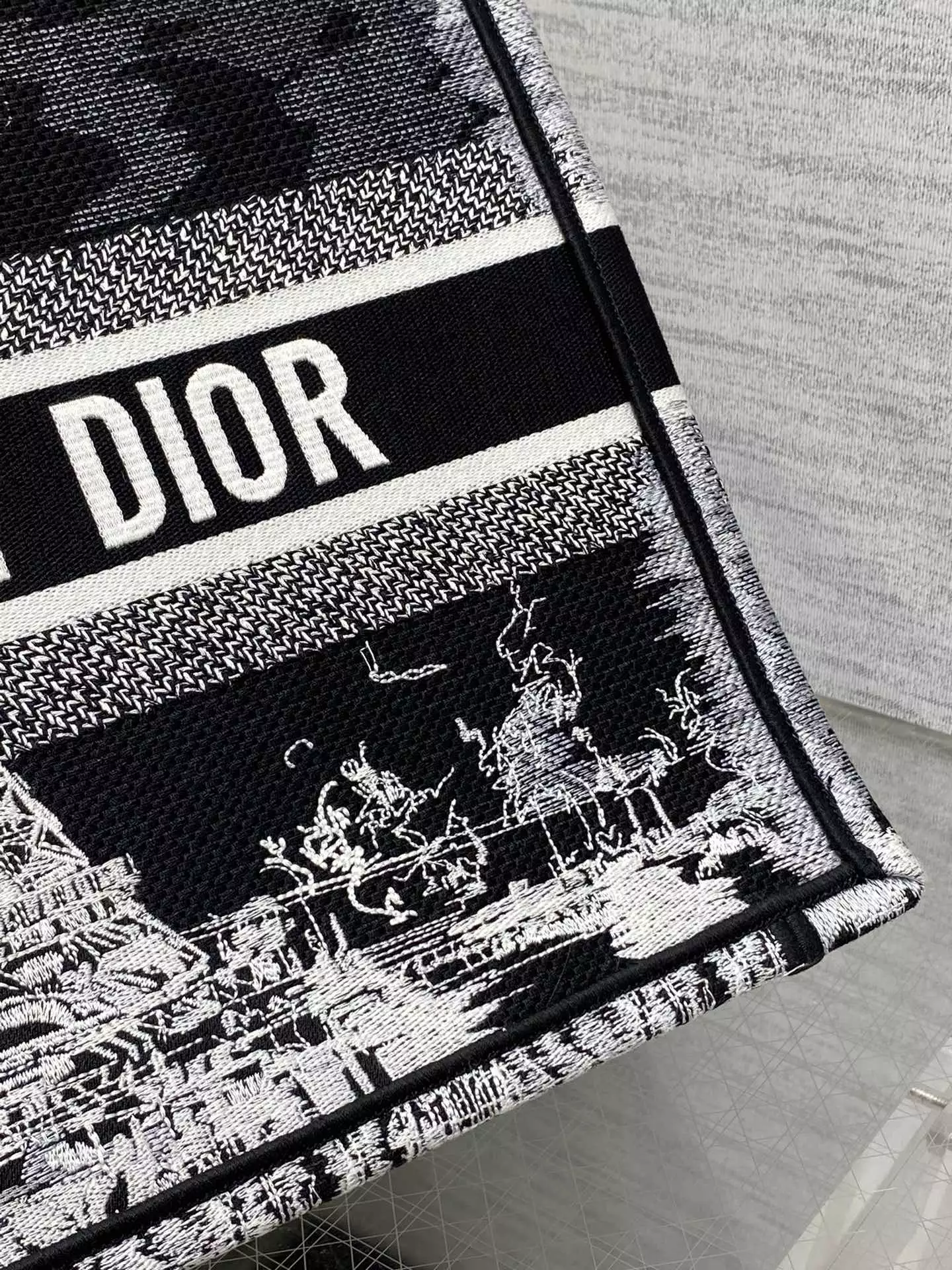 Medium Dior Book Tote Paris Embroidery - Repbags.ru - Image 8