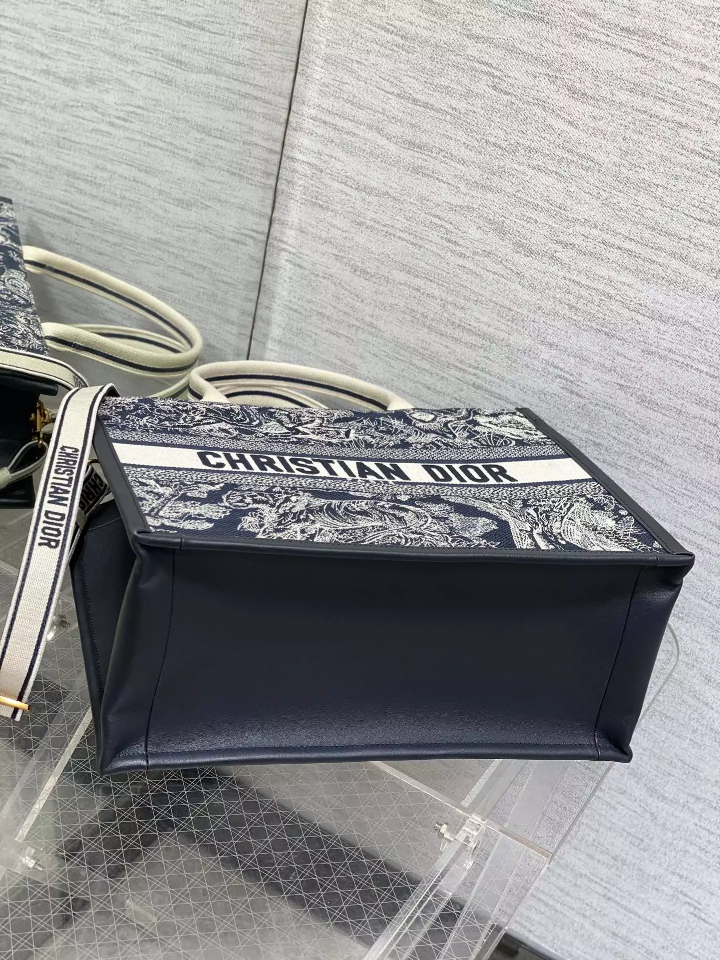 Medium Dior Book Tote - Repbags.ru - Image 7