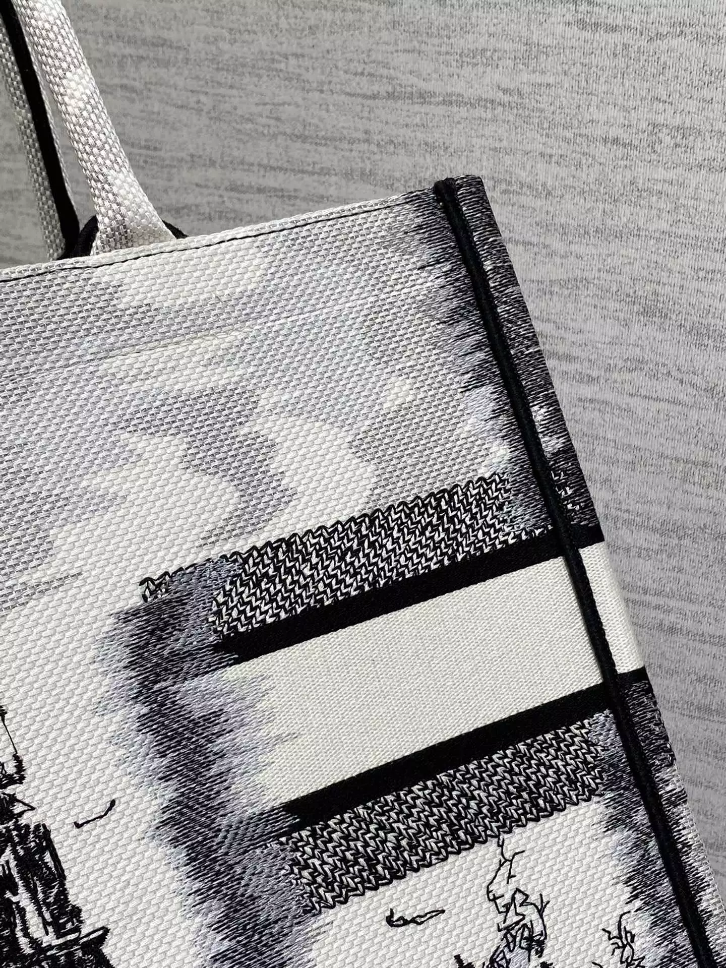 Medium Dior Book Tote Paris Embroidery - Repbags.ru - Image 9