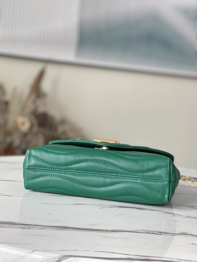 New Wave Chain Bag Emerald Green - Image 5