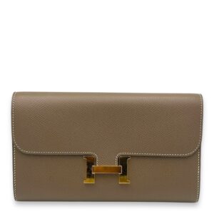 Constance On The Go Etoupe in Epsom, Gold hardware