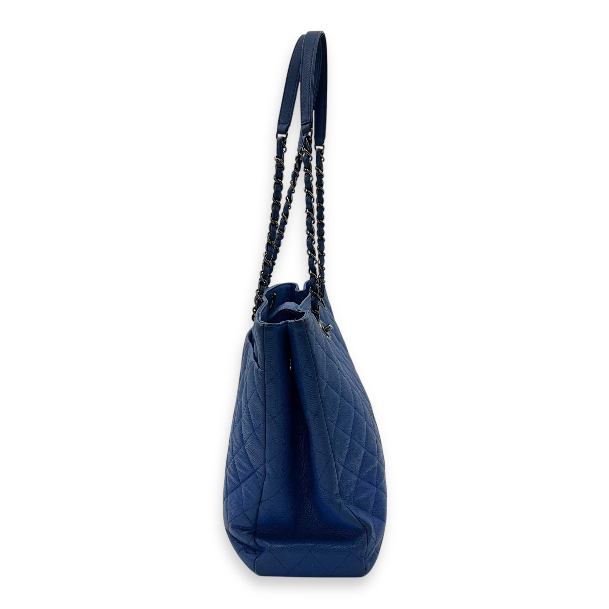 CC Quilted Blue Tote Bag in Caviar Leather, Ruthenium hardware - Image 4