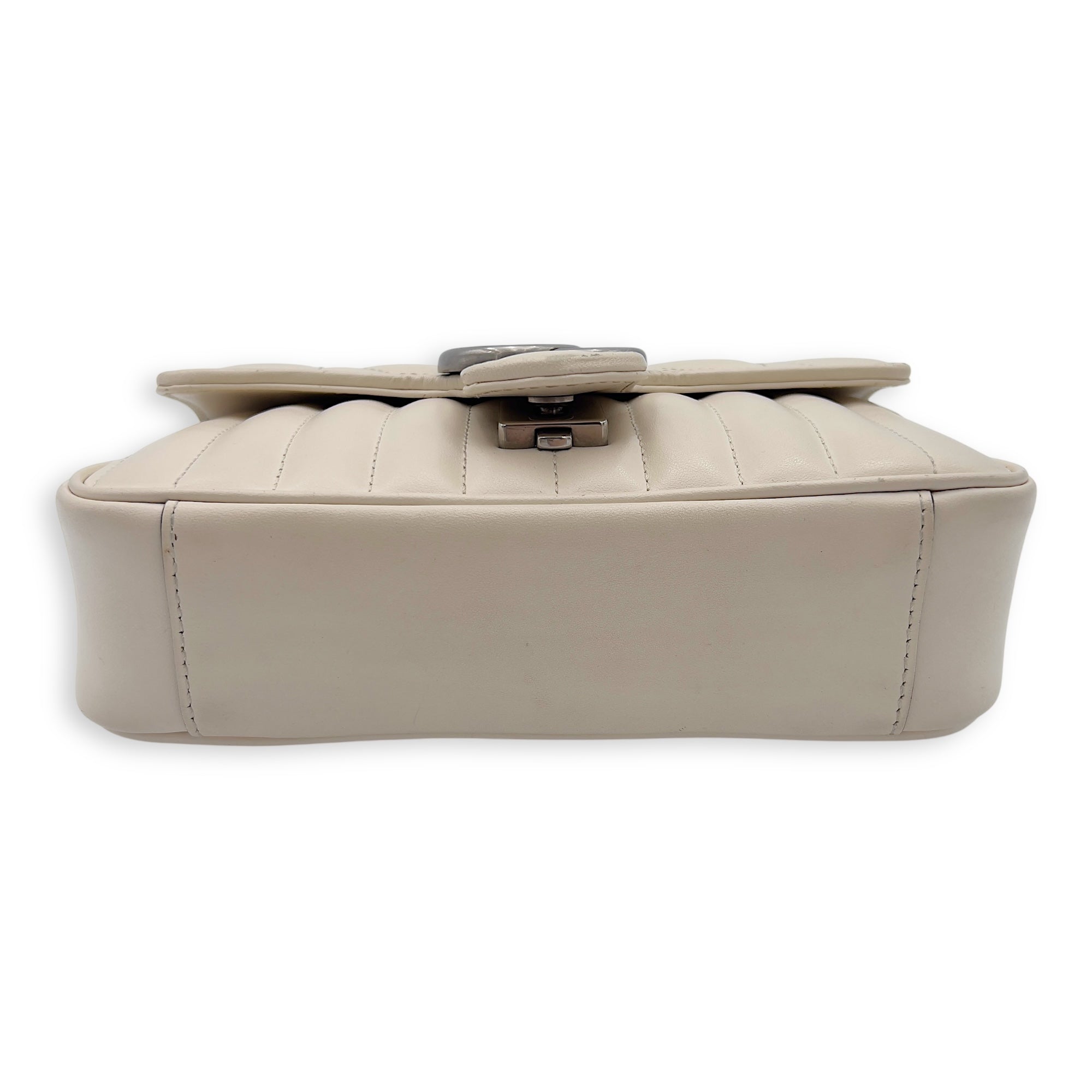 GG Marmont Mini White Shoulder Bag in Calfskin, Silver hardware - Image 6