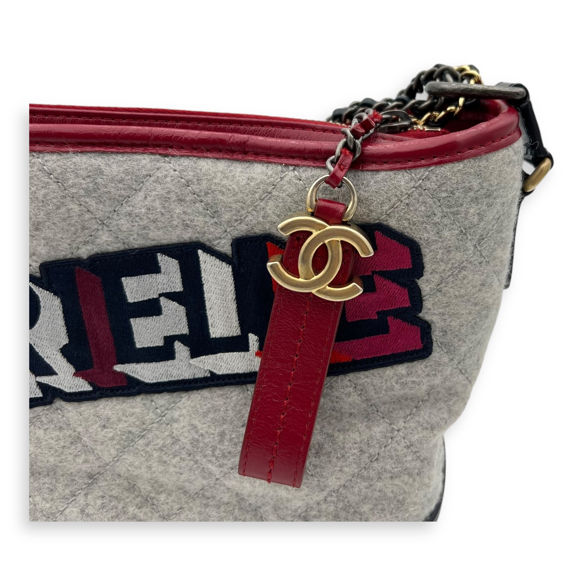 Gabrielle Shoulder Bag Large White in Wool, Mixed hardware - Image 7