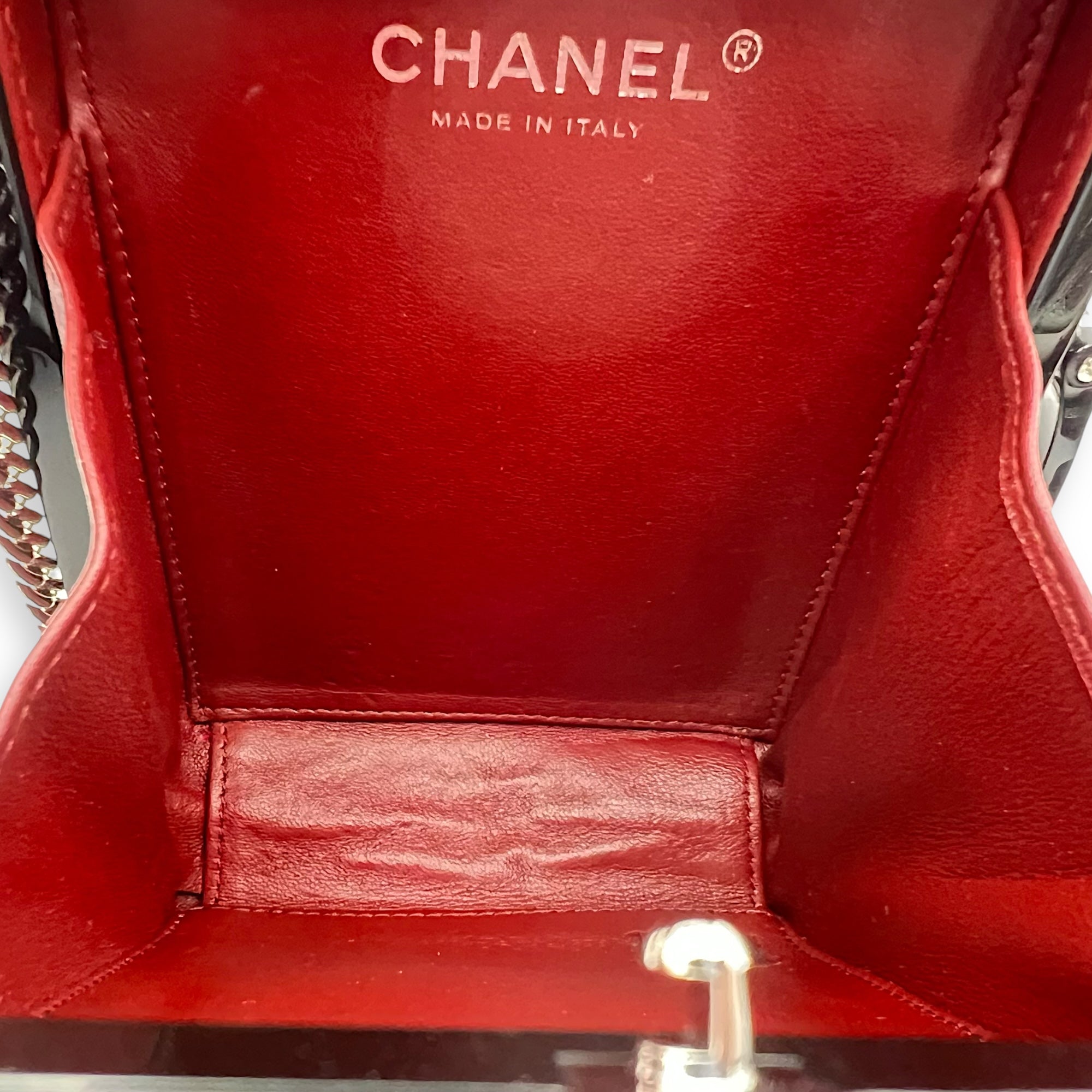 Minaudiere Trolley Black Clutch in, Silver hardware - Image 7