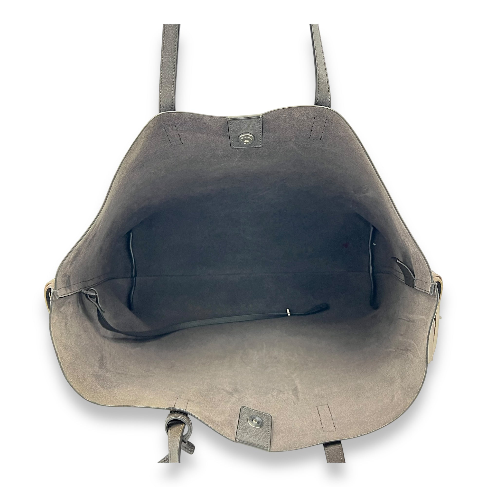 East West Shopping Fringe Tote Bag Grey in Calfskin, Silver hardware - Image 7