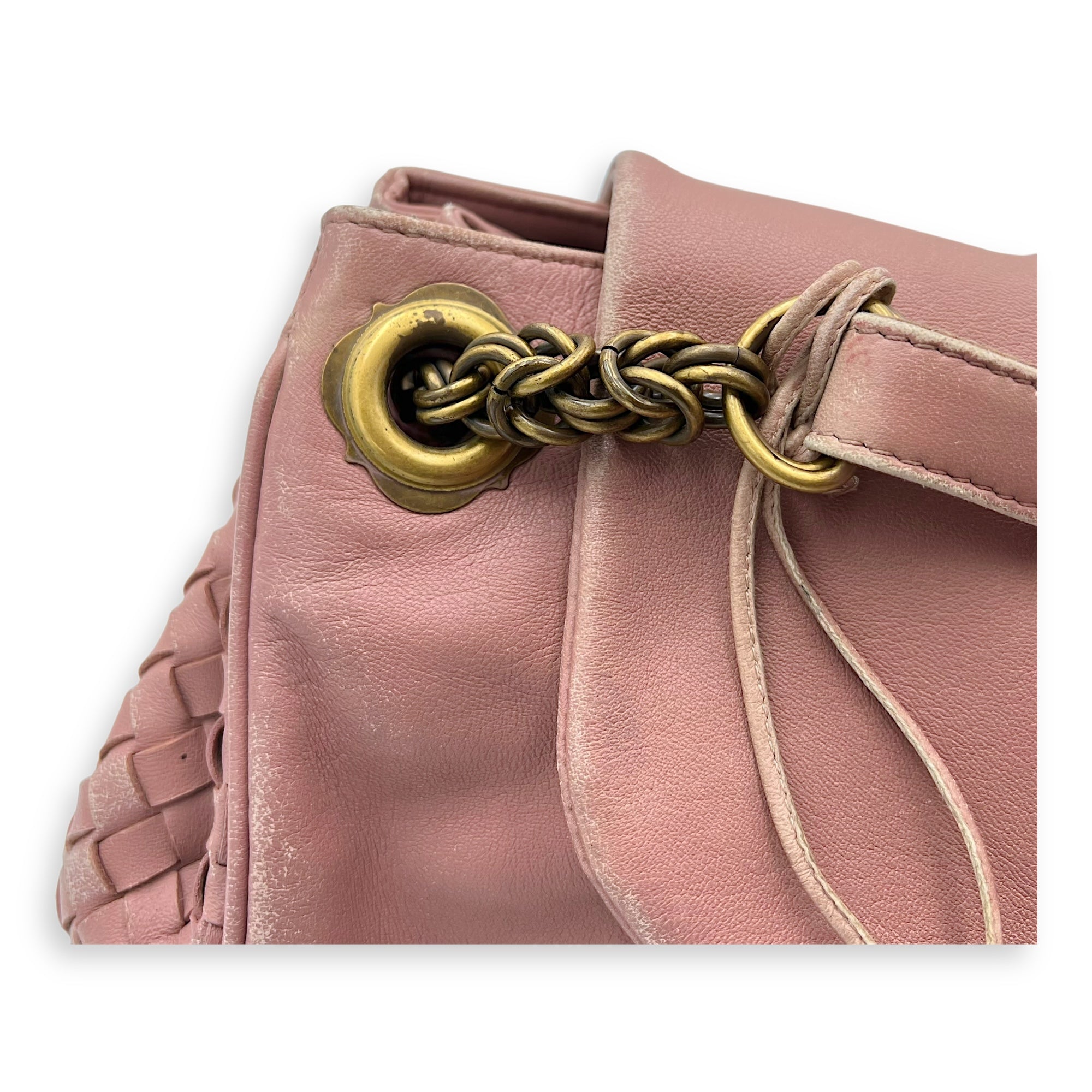 Vintage Flap Shoulder Bag Pink in Calfskin, Gold hardware - Image 16