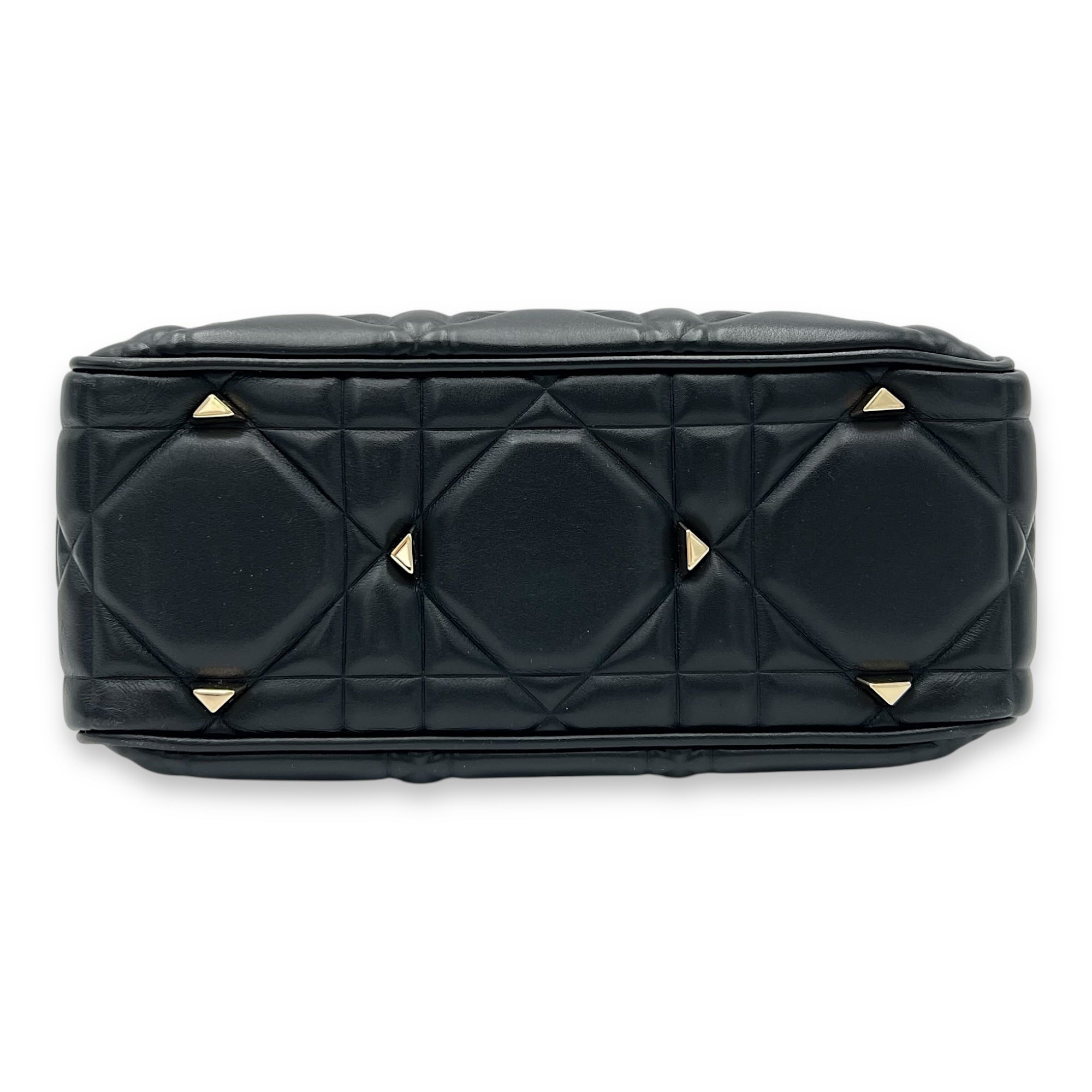 95.22 Black Top Handle Bag in Calfskin, Gold hardware - Image 6