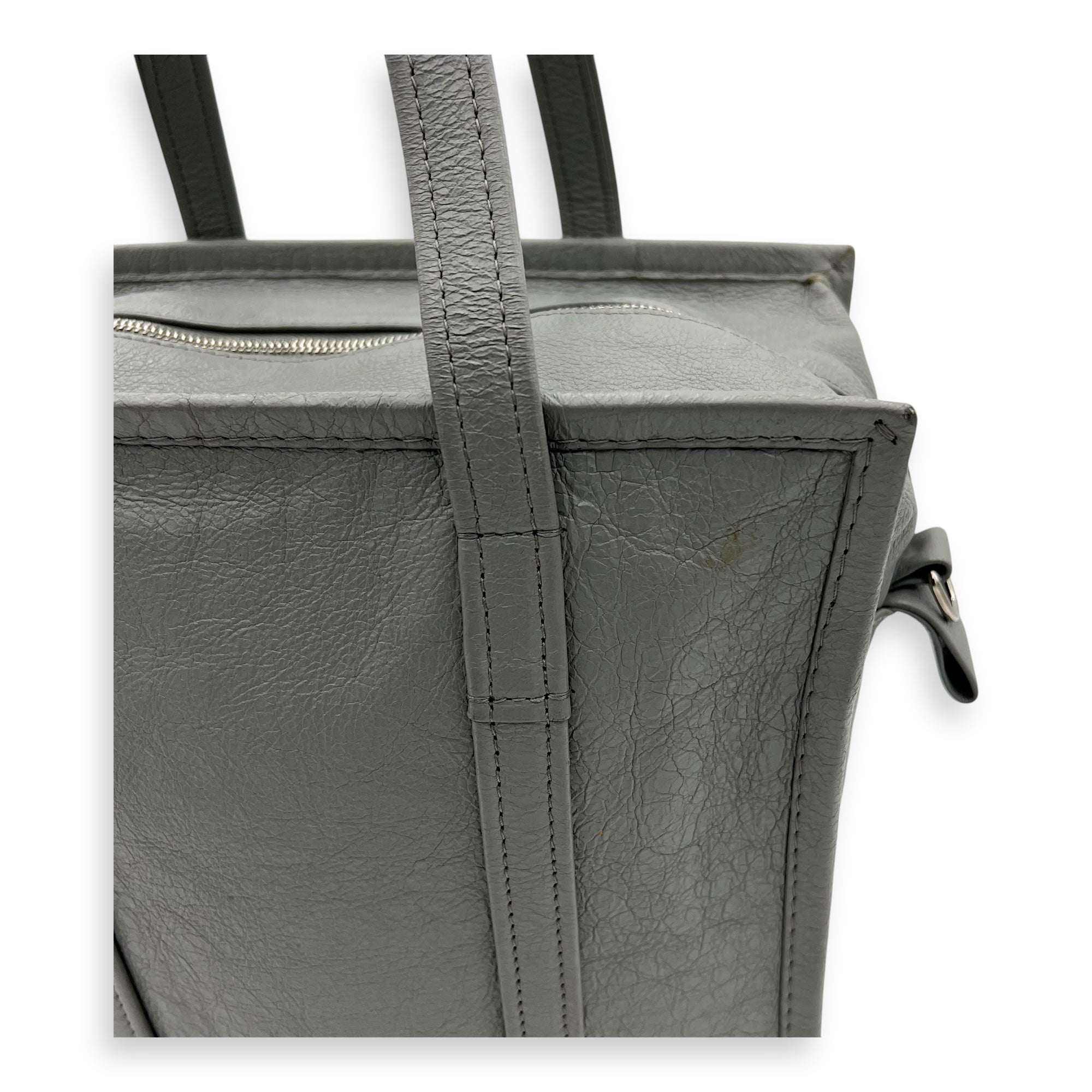 Bazaar Shopper Top Handle Bag Grey in Lambskin, Silver hardware - Image 9
