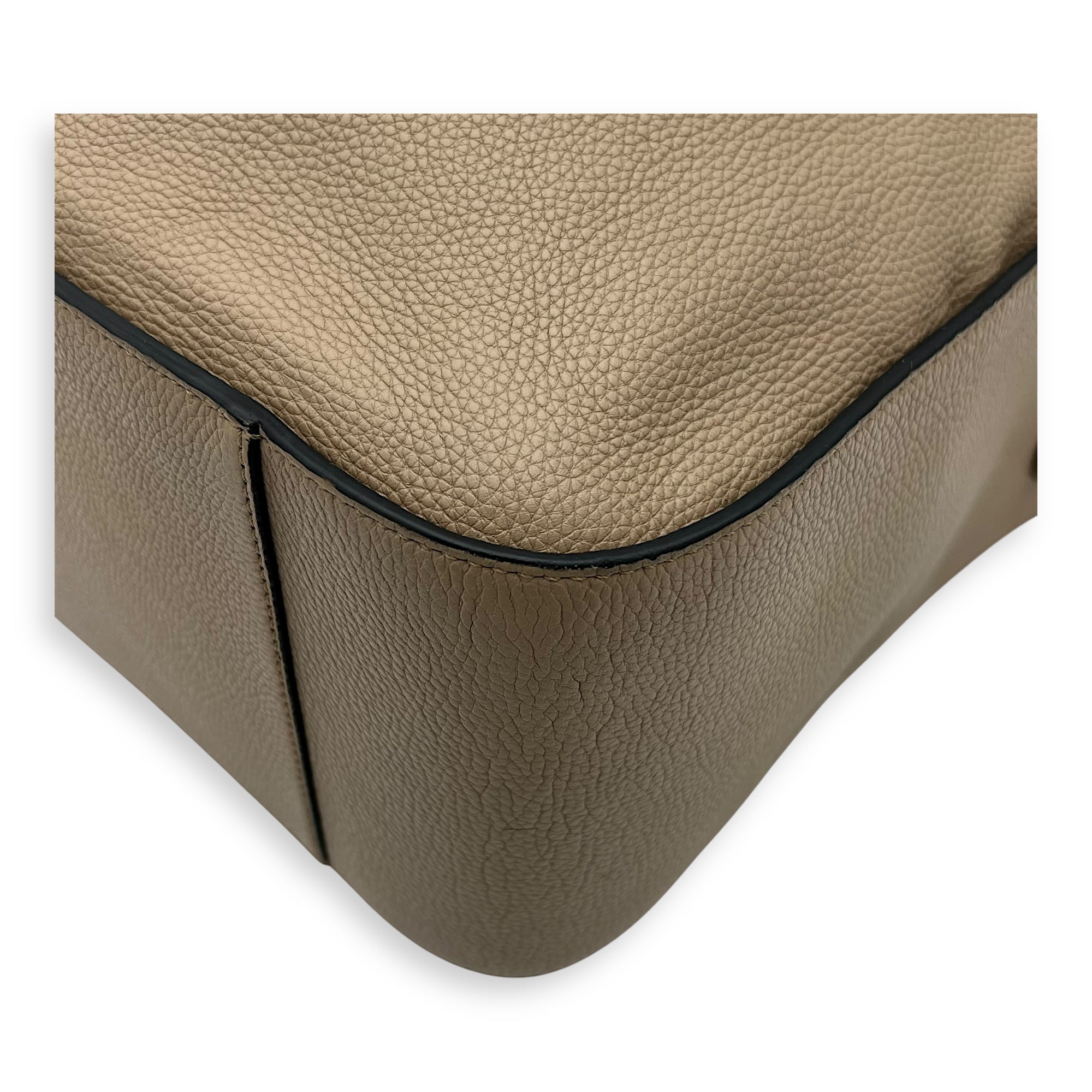 Hammock Small Beige Top Handle Bag in Calfskin, Gold hardware - Image 13
