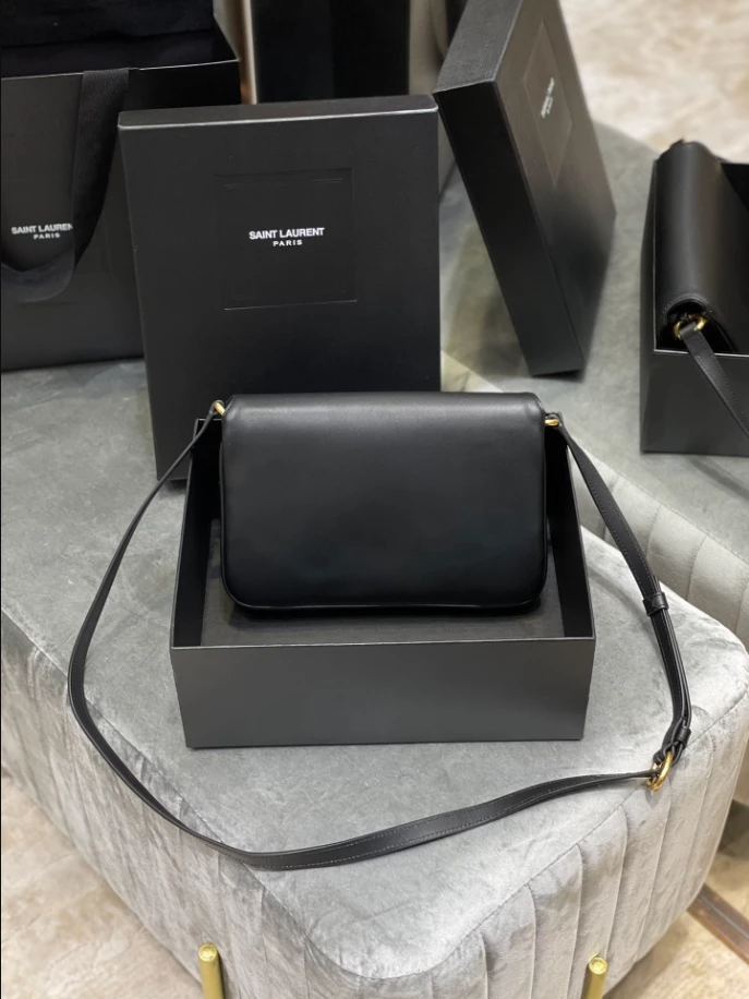 Le Maillon Satchel in Smooth Leather - Image 4