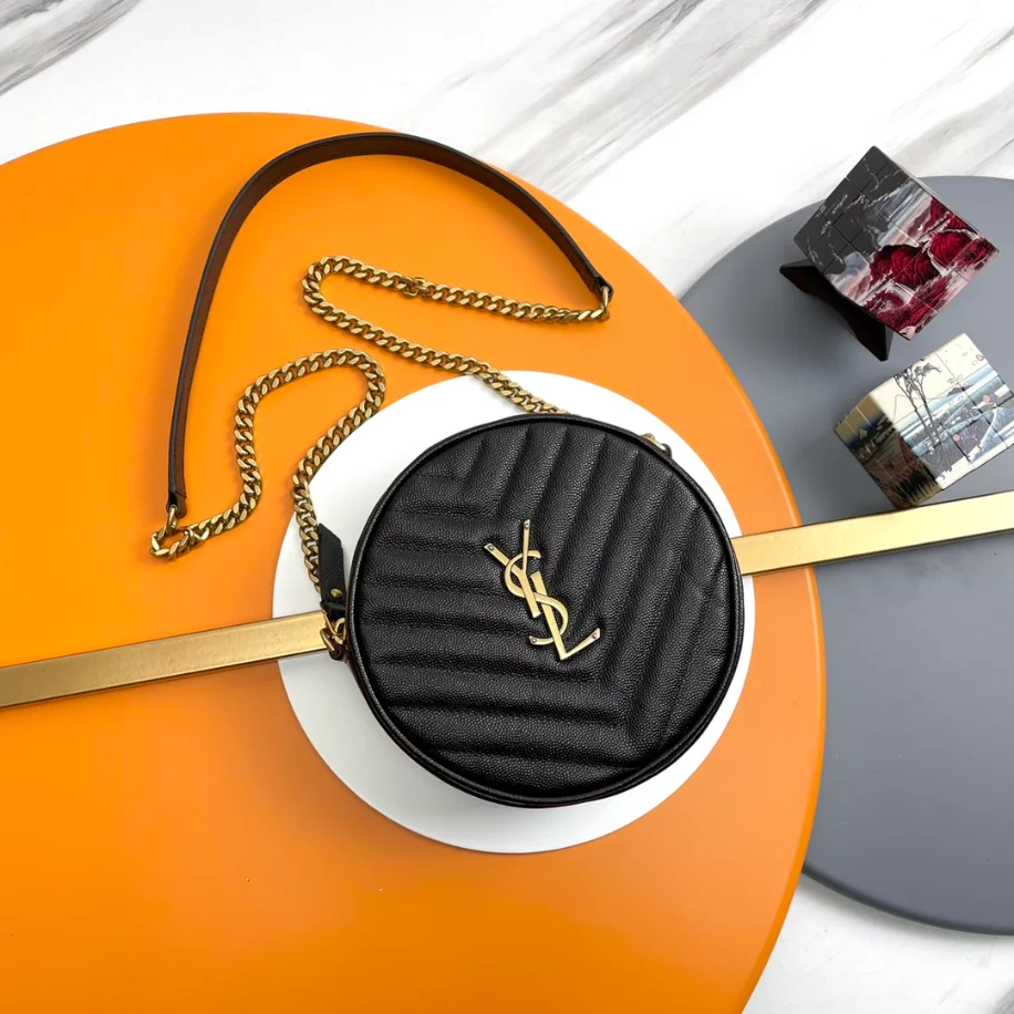 Vinyle in Grain de Poudre Leather round zipped bag - Image 3