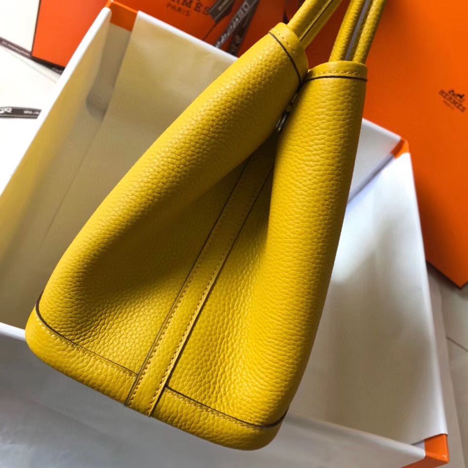 Hermes Garden Party 30 Bag In Yellow Taurillon Leather - Image 3