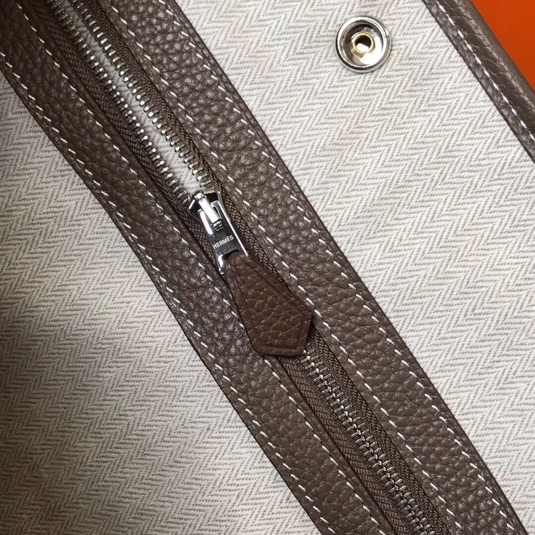 Hermes Garden Party 36 Bag In Taupe Clemence Leather - Image 7