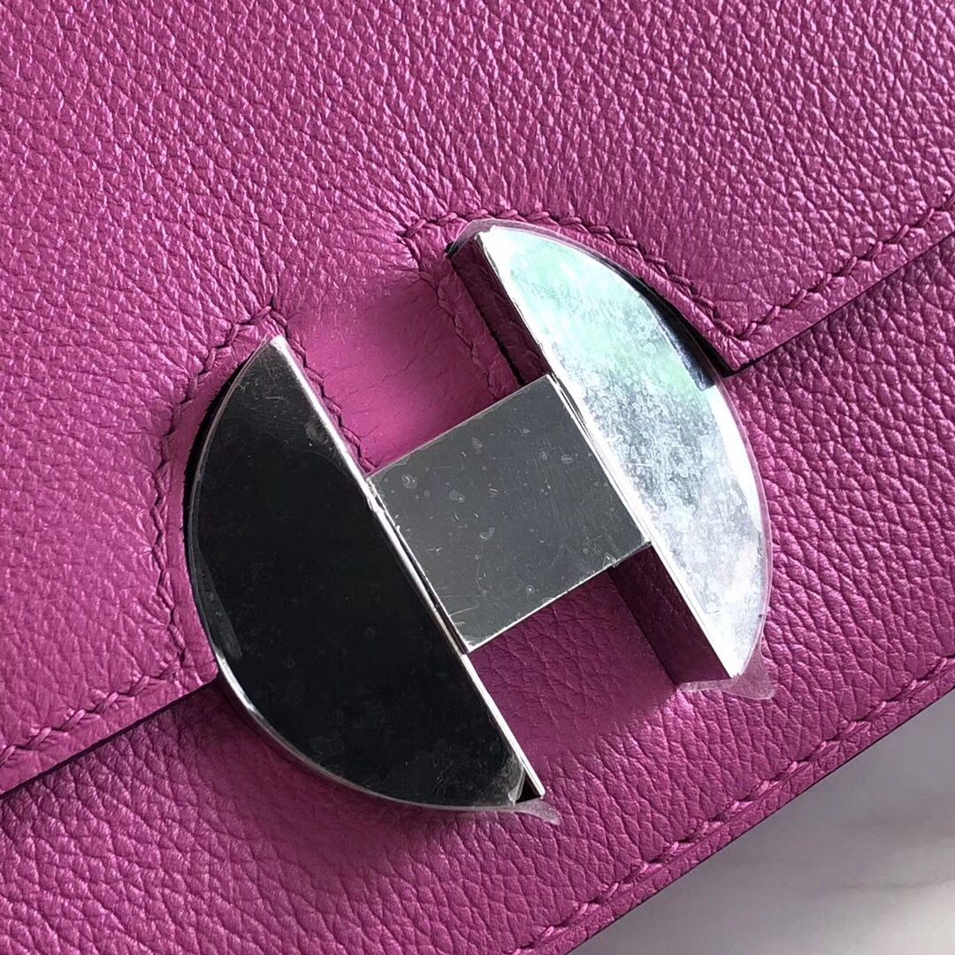 Hermes 2002 20cm Bag In Magnolia Evercolor Calfskin - Image 5