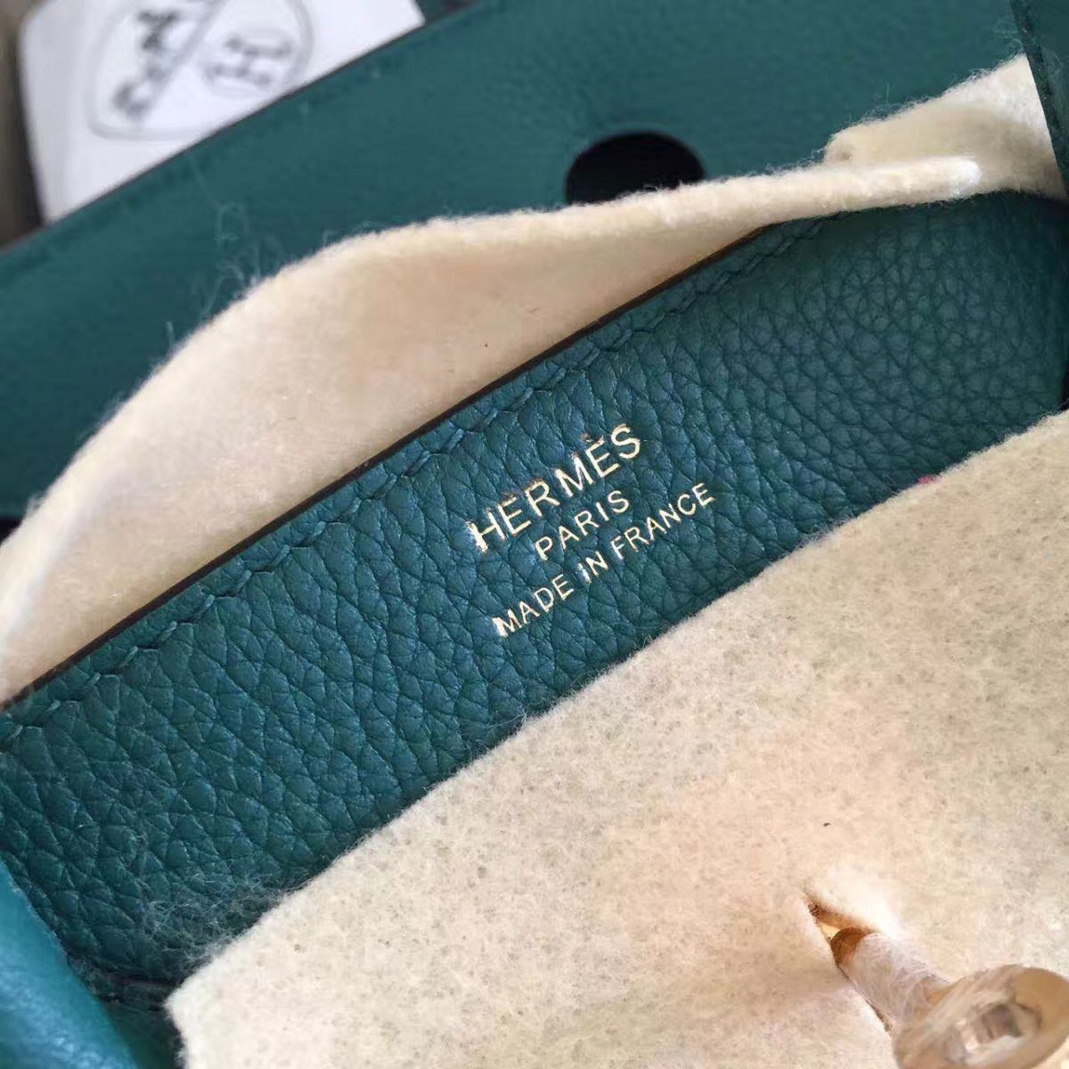 Hermes Birkin 35 Handmade Bag In Malachite Clemence Leather - Image 9