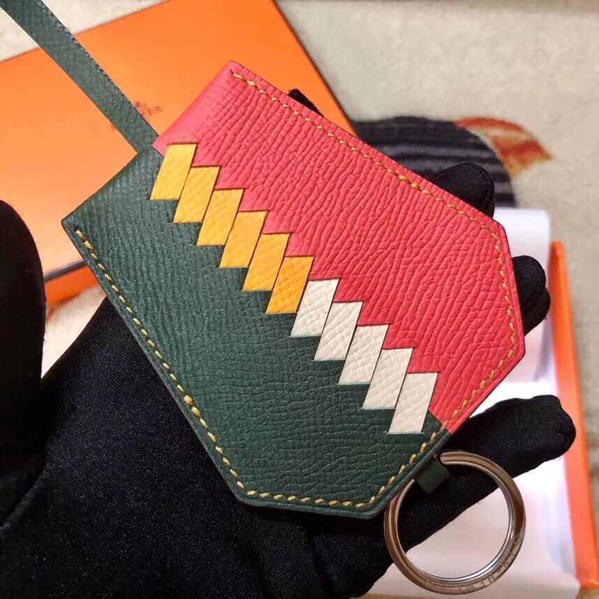 Hermes Clochette Cles Grand Tressage Charm In Green/Rose Lipstick - Image 3