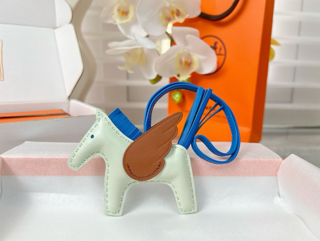 Hermes Rodeo Pegase PM Bag Charm in Fizz/Blue/Gold Lambskin - Image 3