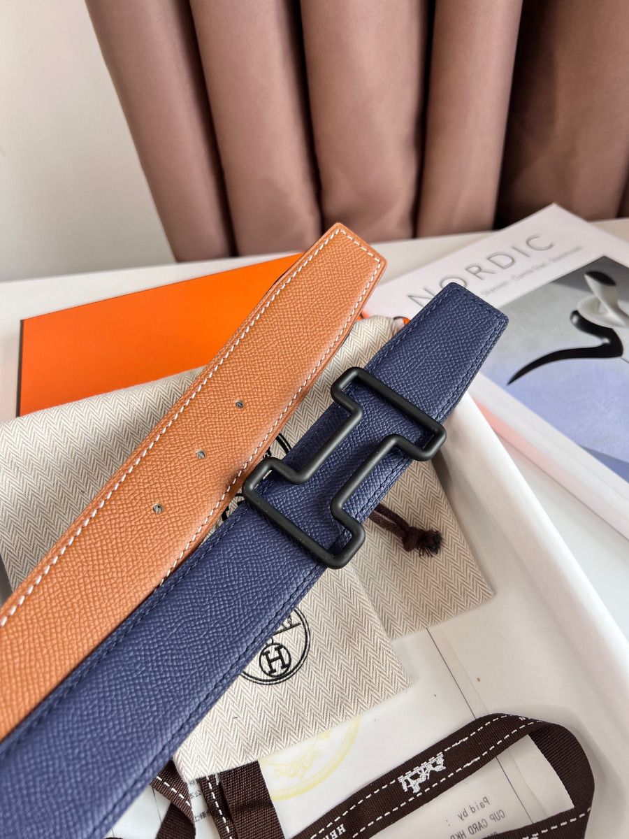 Hermes Tonight Reversible Matte Belt 38MM in Blue and Gold Epsom Calfskin - Image 6