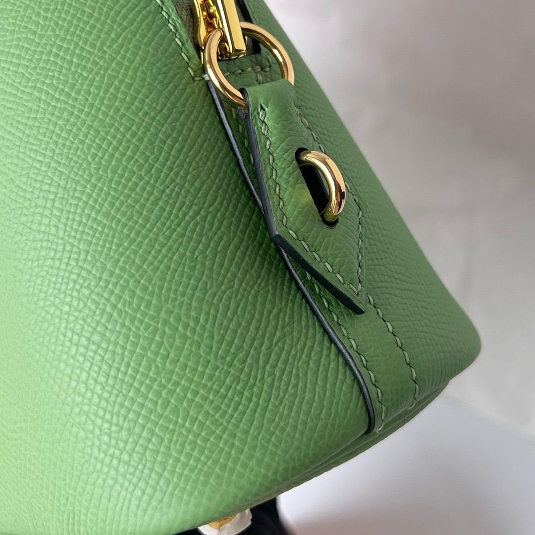 Hermes Bolide 1923 25 Handmade Bag In Vert Criquet Epsom Calfskin - Image 5