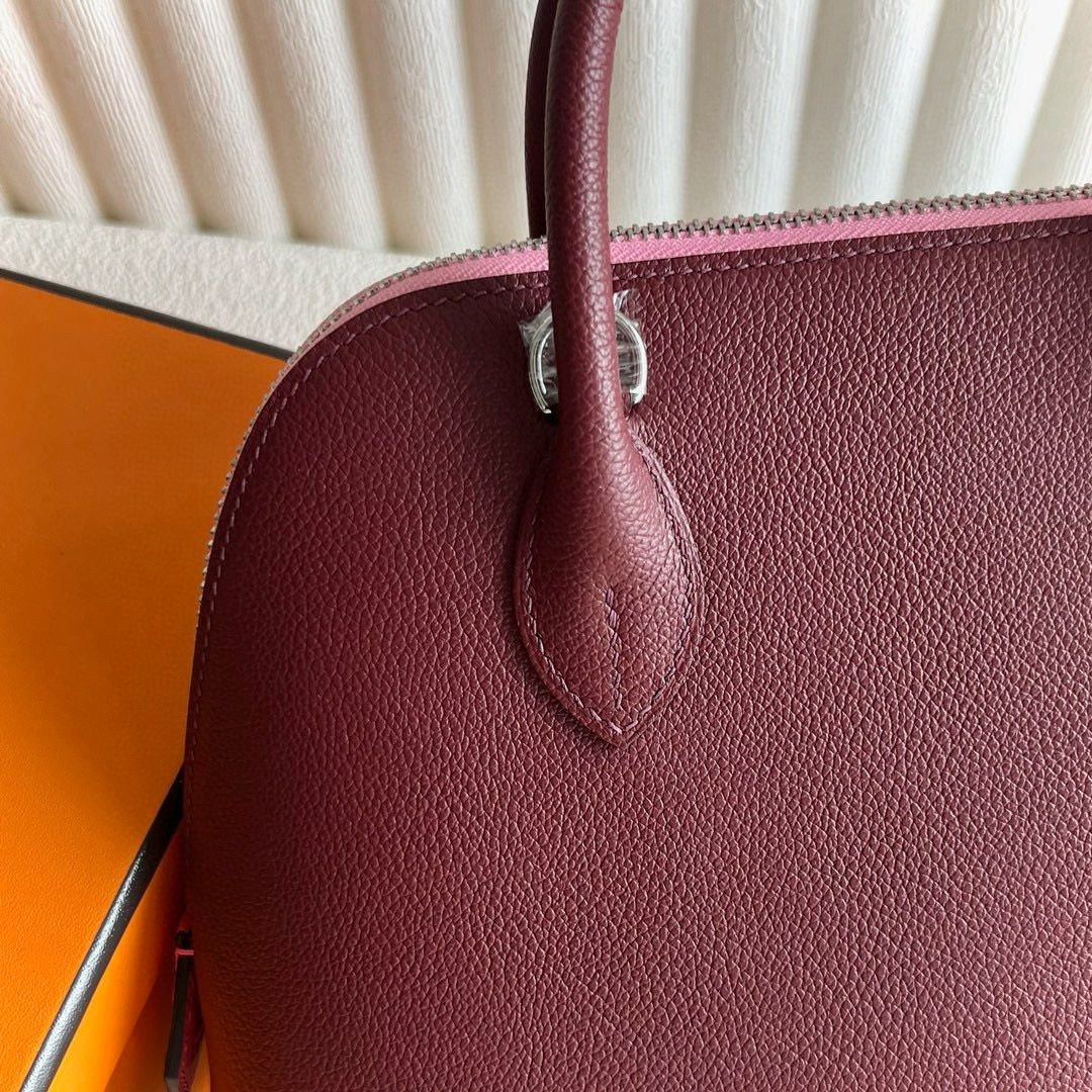 Hermes Bolide 1923 25 Handmade Bag in Rouge H Evercolor Calfskin - Image 4