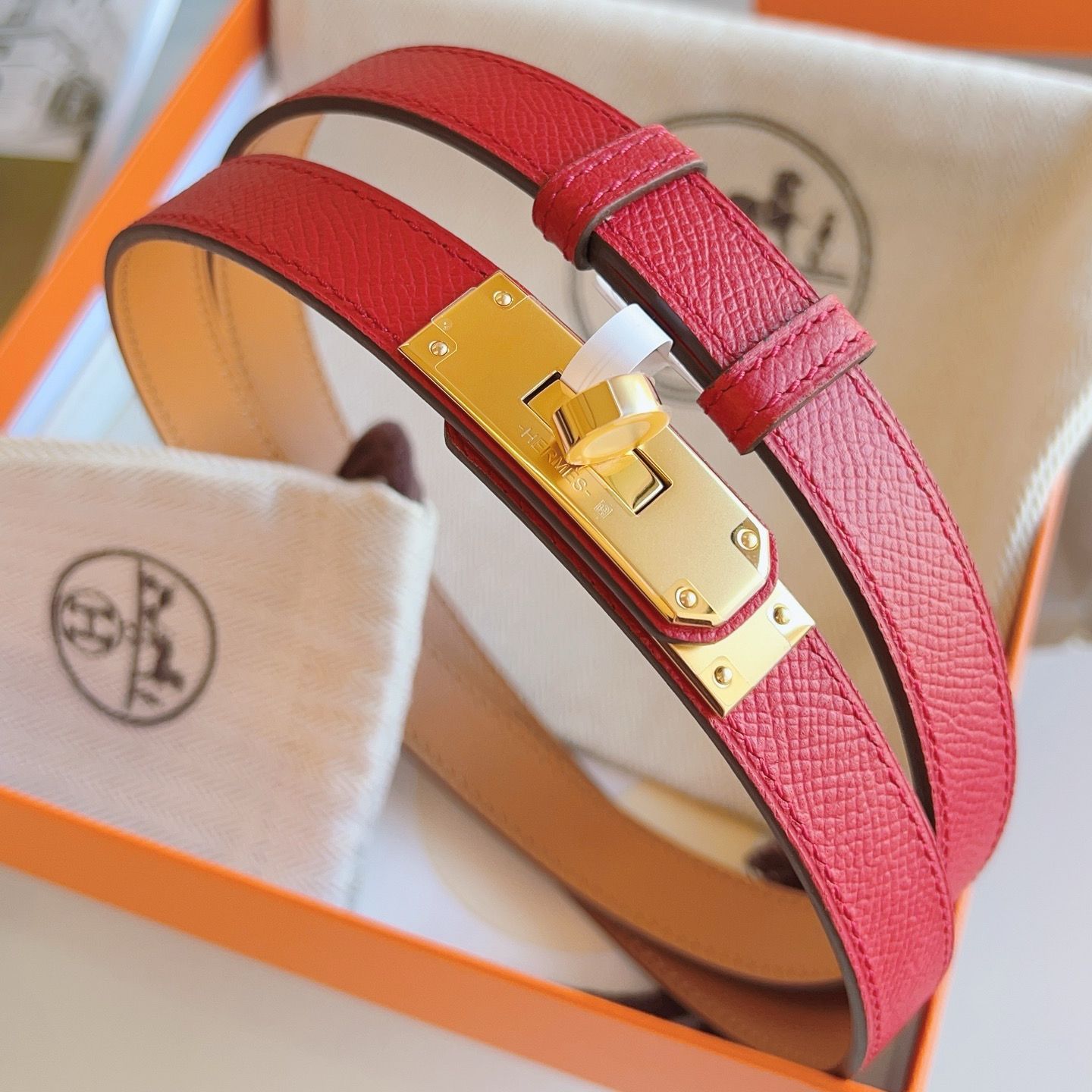 Hermes Kelly 18 Belt in Red Epsom Leather - Image 3