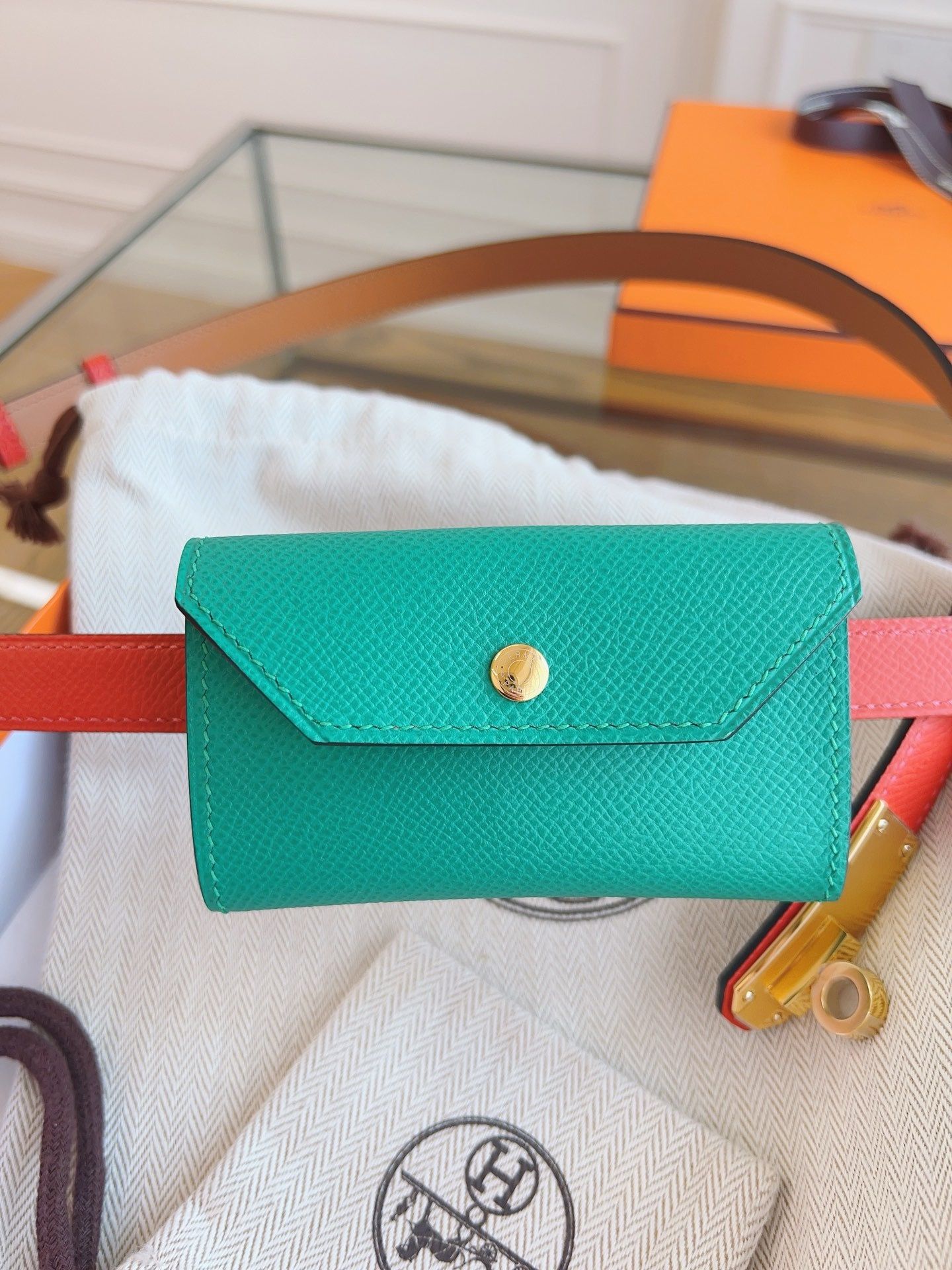 Hermes Kelly Pocket 18 Belt in Piment and Blue Paon Epsom Calfskin - Image 4