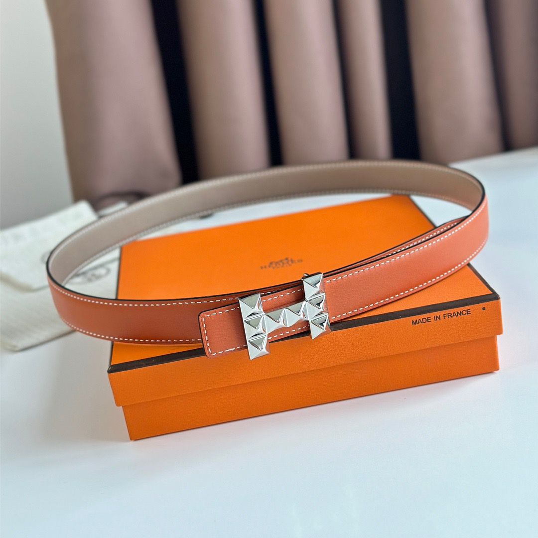 Hermes H Medor Reversible Belt 24MM in Tourterelle Epsom Leather - Image 4