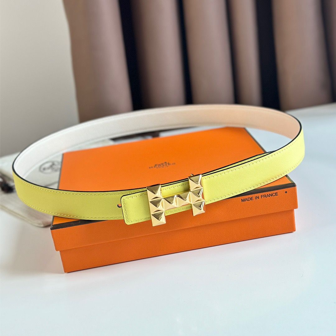 Hermes H Medor Reversible Belt 24MM in White Epsom Leather - Image 4