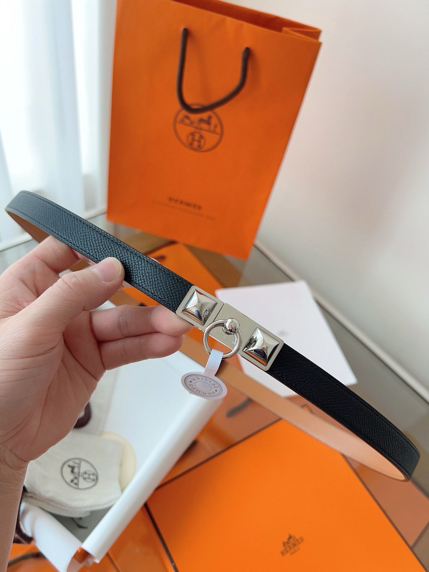 Hermes Rivale 18 Belt in Black Epsom Calfskin - Image 4