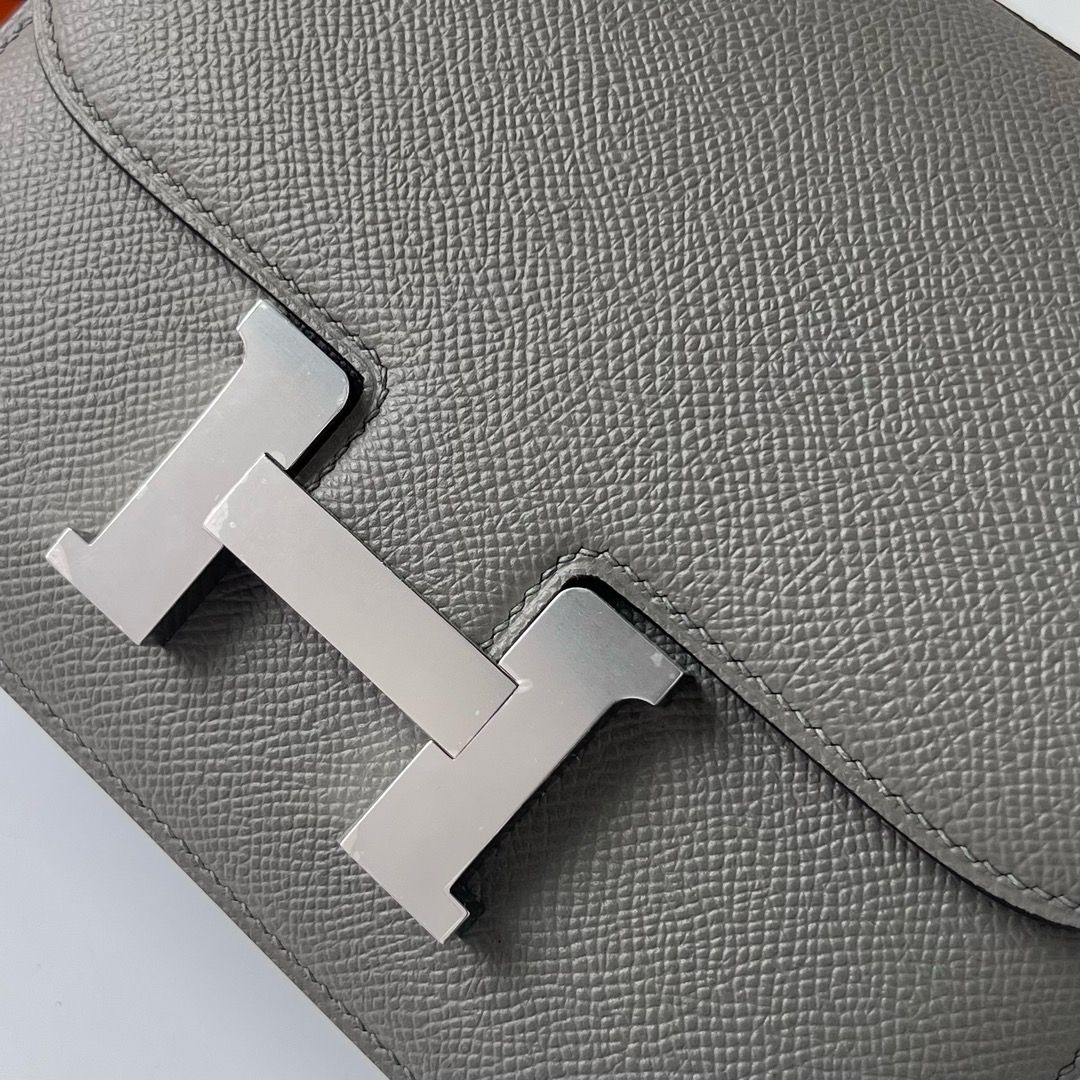 Hermes Constance 18 Handmade Bag In Gris Meyer Epsom Calfskin - Image 4