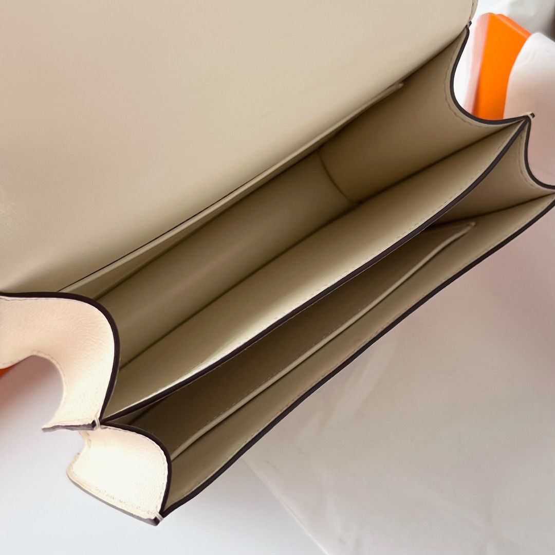 Hermes Constance 18 Handmade Bag In Nata Epsom Calfskin - Image 8