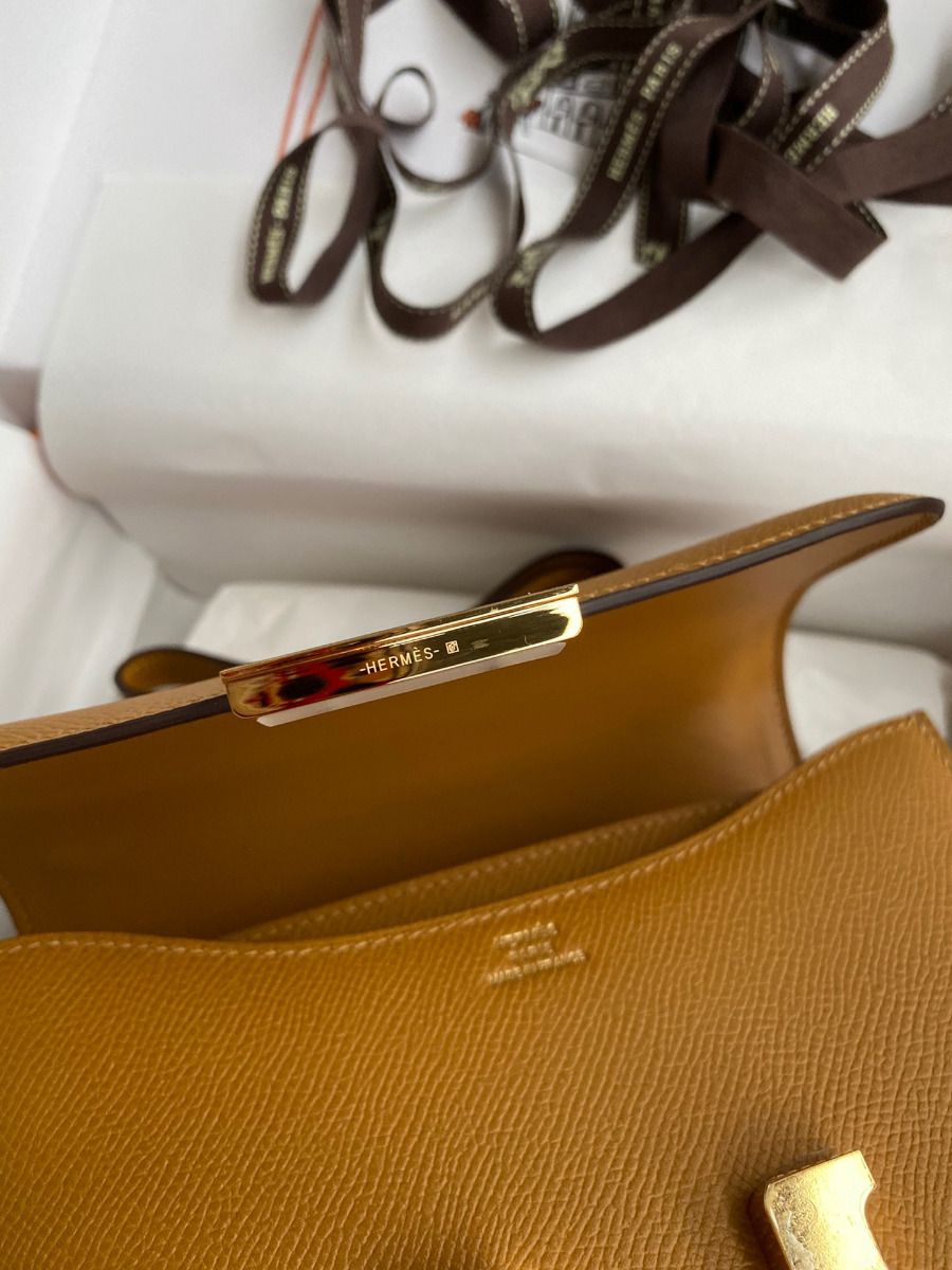 Hermes Constance 18 Handmade Bag In Sesame Epsom Calfskin - Image 8