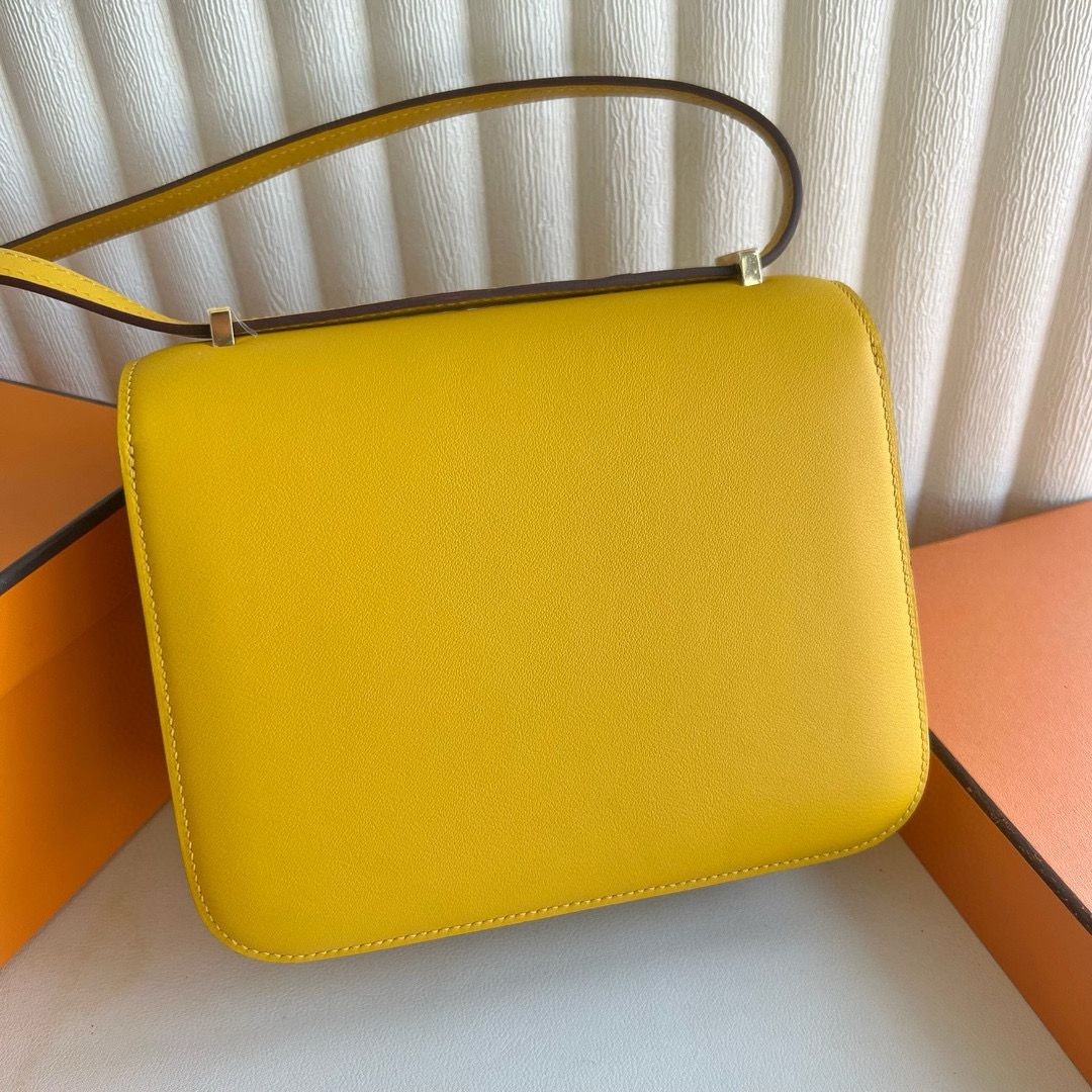 Hermes Constance 18 Handmade Bag in Jaune Ambre Swift Calfskin - Image 10