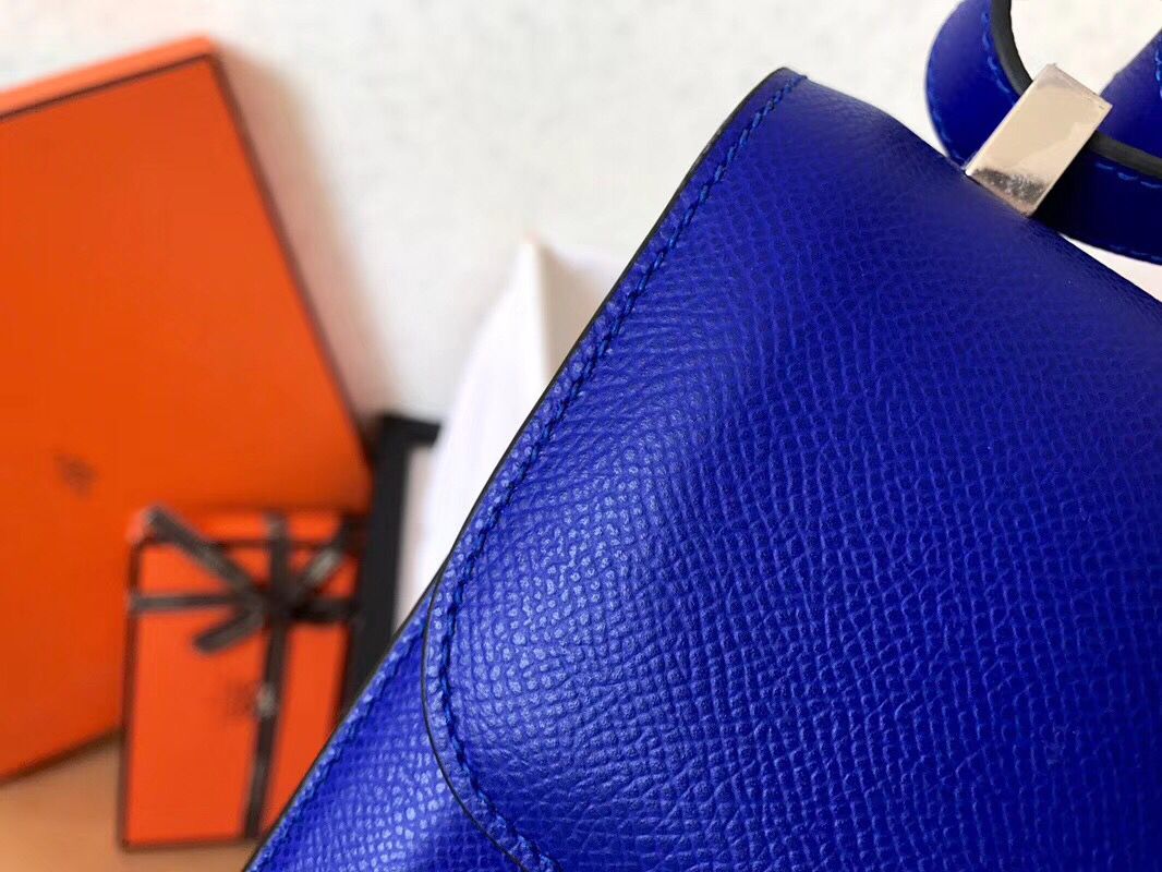 Hermes Constance 24 Handmade Bag In Blue Electric Epsom Leather - Image 4